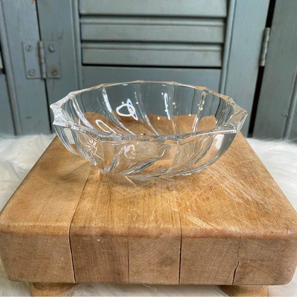 Vintage Val St Lambert Belgium Crystal Swirl Spider Web Dessert Berry 4.5